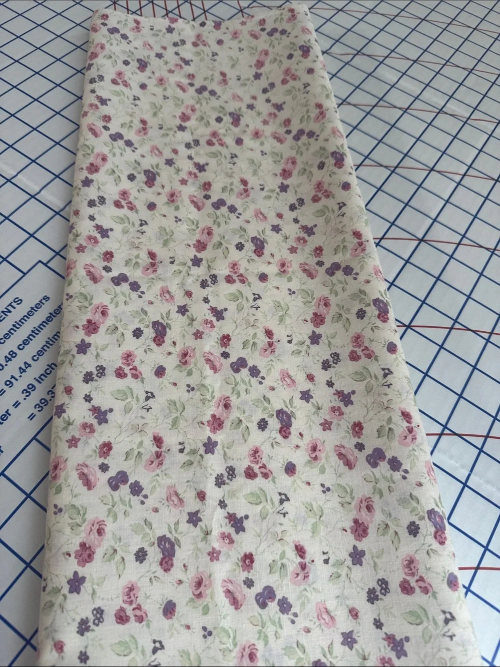 Vintage 90s Floral Fabric 1 3/4+ Yds x 44 Pink Purple Roses Lightweight